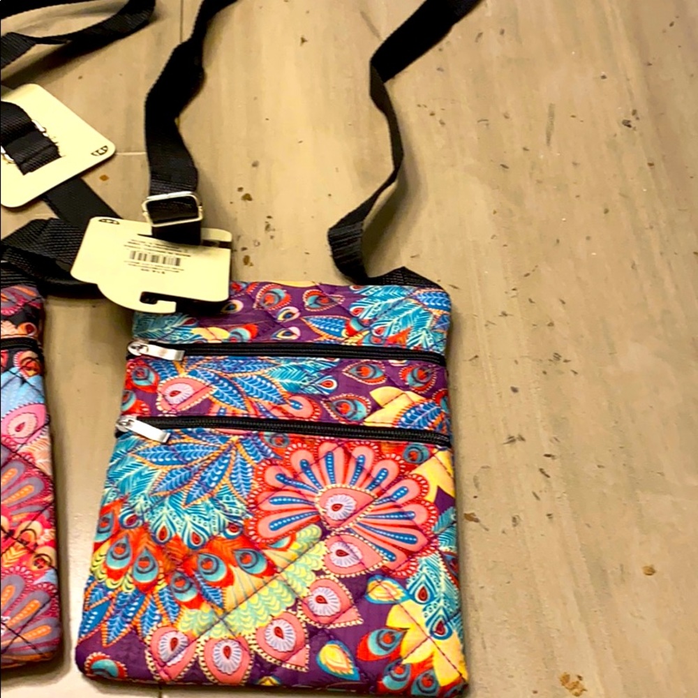MUST BUNDLE Crossover Bag!!!